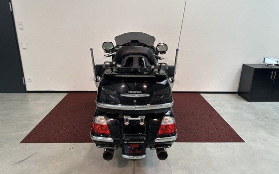 Gebrauchtmotorrad Honda GL 1800 Goldwing - Bild 7