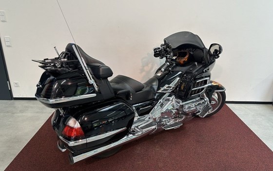 Gebrauchtmotorrad Honda GL 1800 Goldwing - Bild 8