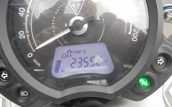 Gebrauchtmotorrad Triumph Speedmaster - Bild 8
