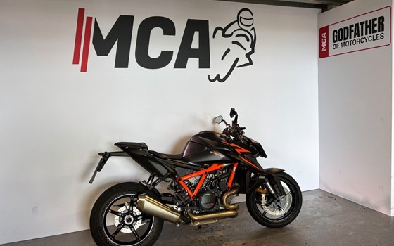 Gebrauchtmotorrad KTM 1390 Super Duke R EVO - Bild 3