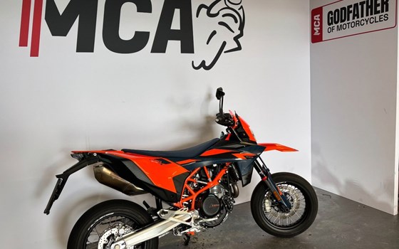 Gebrauchtmotorrad KTM 690 SMC R - Bild 3