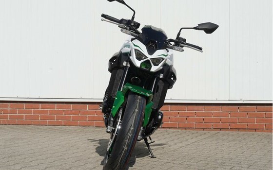 Neufahrzeug Kawasaki Z900 - Bild 18