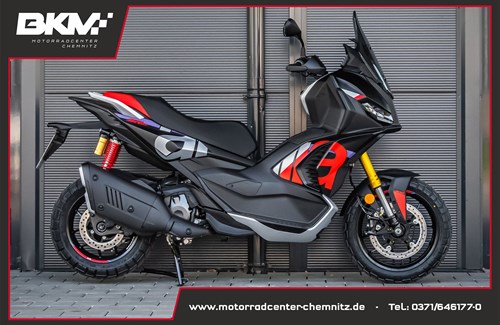 Neumotorrad Aprilia SR GT 400