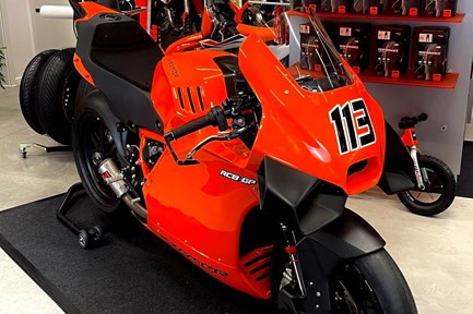 Krämer 1390 Super Duke GP