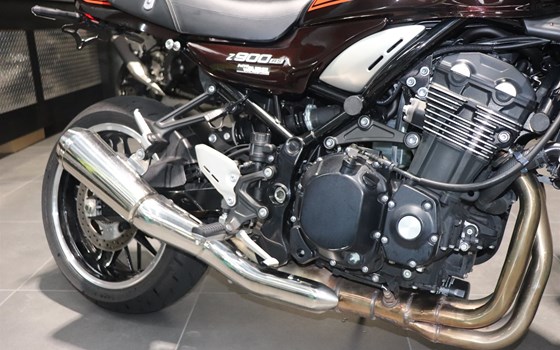 Gebrauchtmotorrad Kawasaki Z900 RS - Bild 7