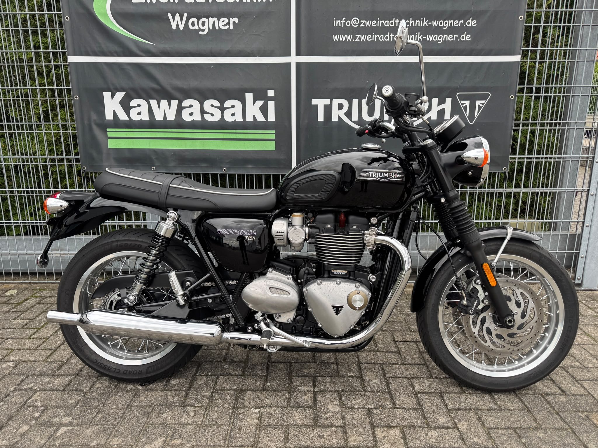 Triumph Bonneville T120