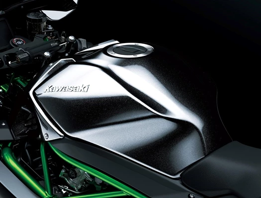 Kawasaki Ninja H2 (Mirror Coated Spark Black (GY1)) - Bild 9