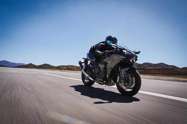 Kawasaki Ninja H2 Carbon (Mirror Coated Spark Black (GY1)) - Bild 7