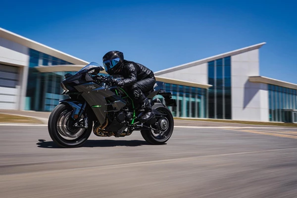 Kawasaki Ninja H2 Carbon (Mirror Coated Spark Black (GY1)) - Bild 8