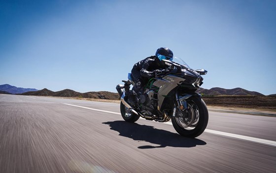 Neufahrzeug Kawasaki Ninja H2 Carbon - Bild 11