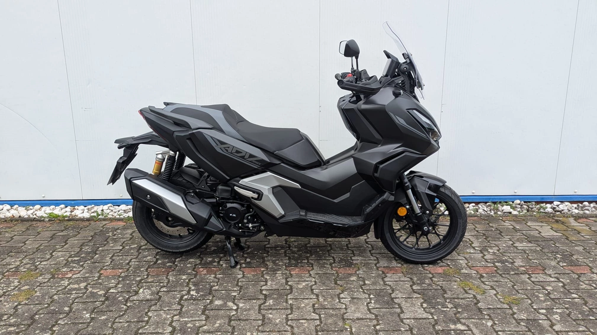 Honda ADV350