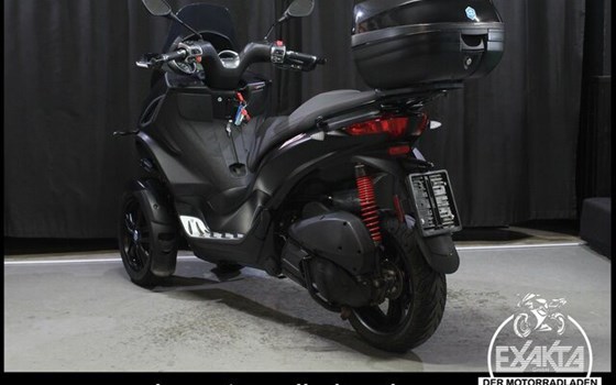 Gebrauchtmotorrad Piaggio MP3 300 Sport - Bild 3