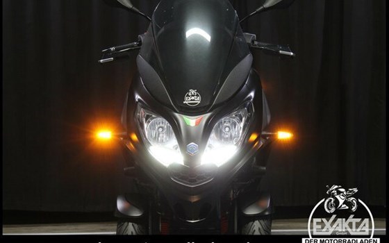 Gebrauchtmotorrad Piaggio MP3 300 Sport - Bild 30