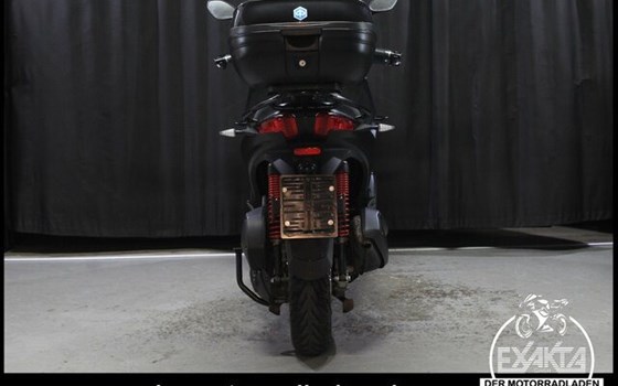 Gebrauchtmotorrad Piaggio MP3 300 Sport - Bild 4