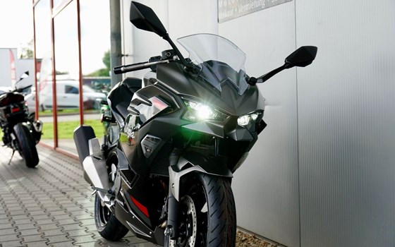 Neufahrzeug Kawasaki Ninja 500 SE - Bild 7