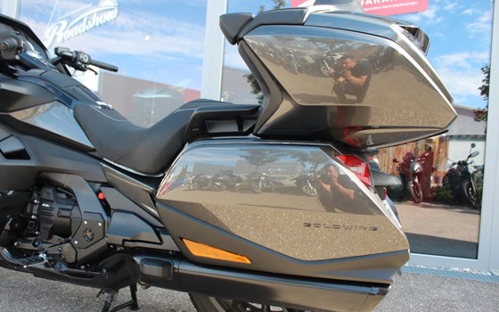Gebrauchtmotorrad Honda GL 1800 Goldwing Tour DCT - Bild 10