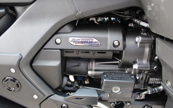 Gebrauchtmotorrad Honda GL 1800 Goldwing Tour DCT - Bild 7