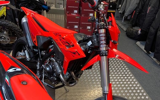 Neufahrzeug Beta RR 125 LC Motard - Bild 12