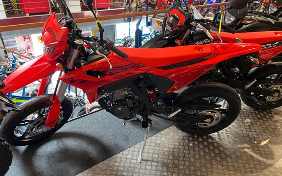 Neufahrzeug Beta RR 125 LC Motard - Bild 13