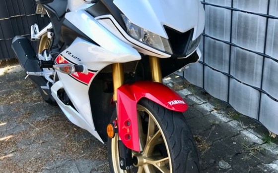 Gebrauchtmotorrad Yamaha R125 - Bild 4
