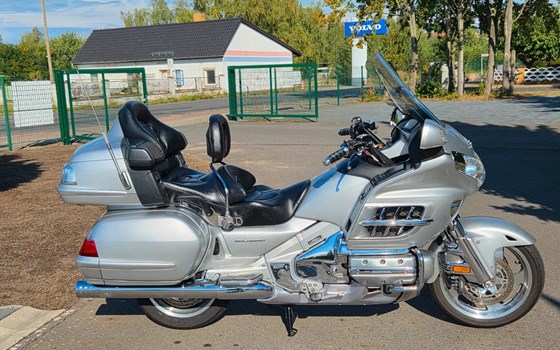 Gebrauchtmotorrad Honda GL 1800 Goldwing - Bild 2