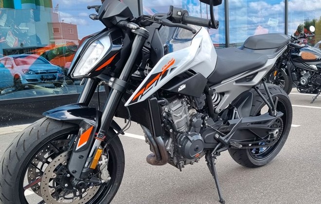KTM 790 Duke