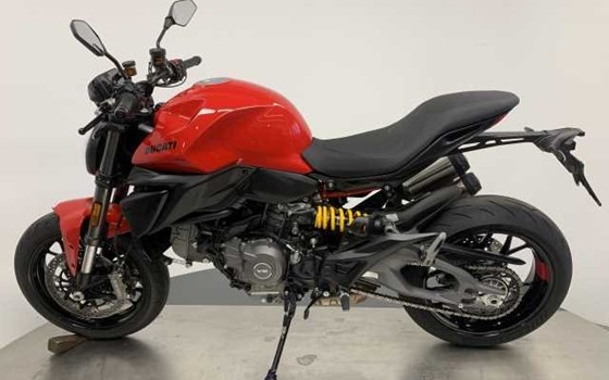 Gebrauchtmotorrad Ducati Monster - Bild 4