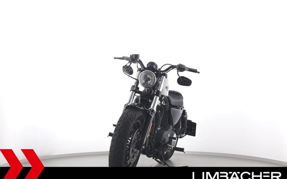Gebrauchtmotorrad Harley-Davidson Sportster XL 1200X Forty-Eight - Bild 3