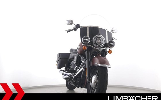 Gebrauchtmotorrad Harley-Davidson Softail Heritage Classic 114 FLHCS - Bild 11
