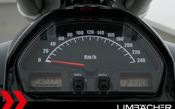 Gebrauchtmotorrad Suzuki Intruder M1800R - Bild 12