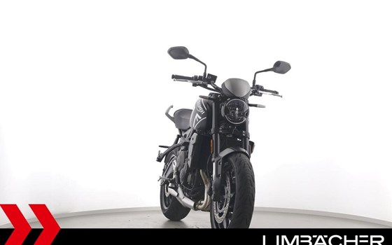 Gebrauchtmotorrad Triumph Trident 660 - Bild 11