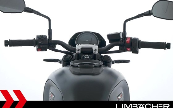Gebrauchtmotorrad Triumph Trident 660 - Bild 13