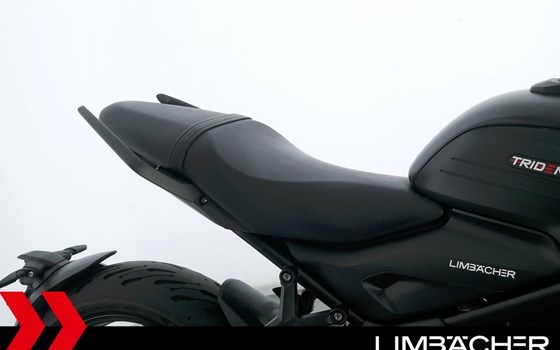 Gebrauchtmotorrad Triumph Trident 660 - Bild 25