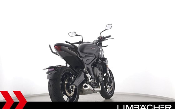 Gebrauchtmotorrad Triumph Trident 660 - Bild 8