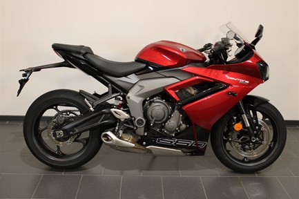 Triumph Daytona 660