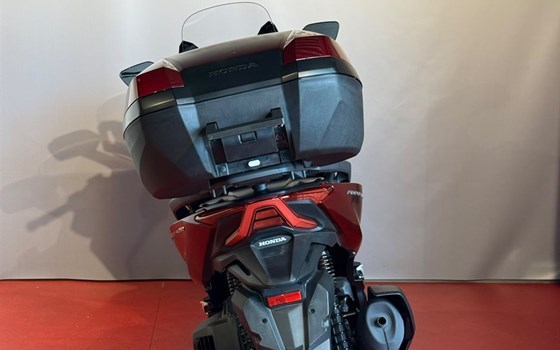 Gebrauchtmotorrad Honda Forza 350 - Bild 6