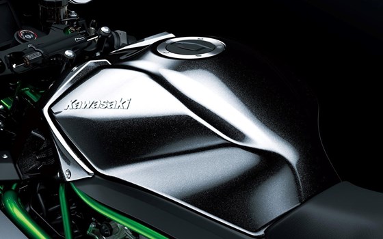 Neufahrzeug Kawasaki Ninja H2 - Bild 8