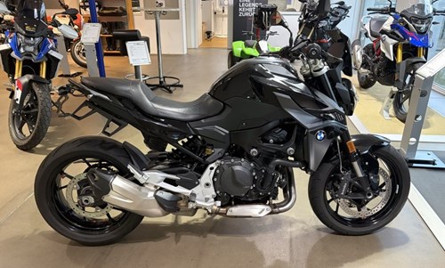 BMW F 900 R