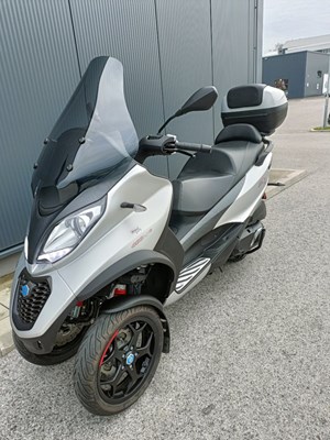 Piaggio MP3 400 Sport (Grigio Cometa Matt) - Bild 3