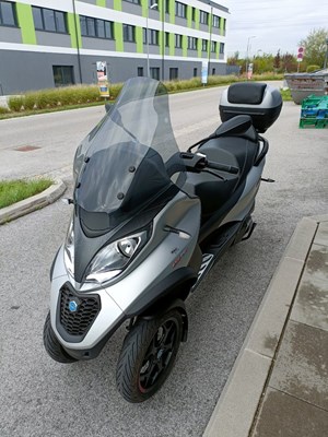 Piaggio MP3 400 Sport (Grigio Cometa Matt) - Bild 4
