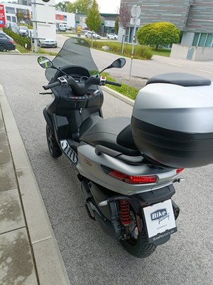 Piaggio MP3 400 Sport (Grigio Cometa Matt) - Bild 10
