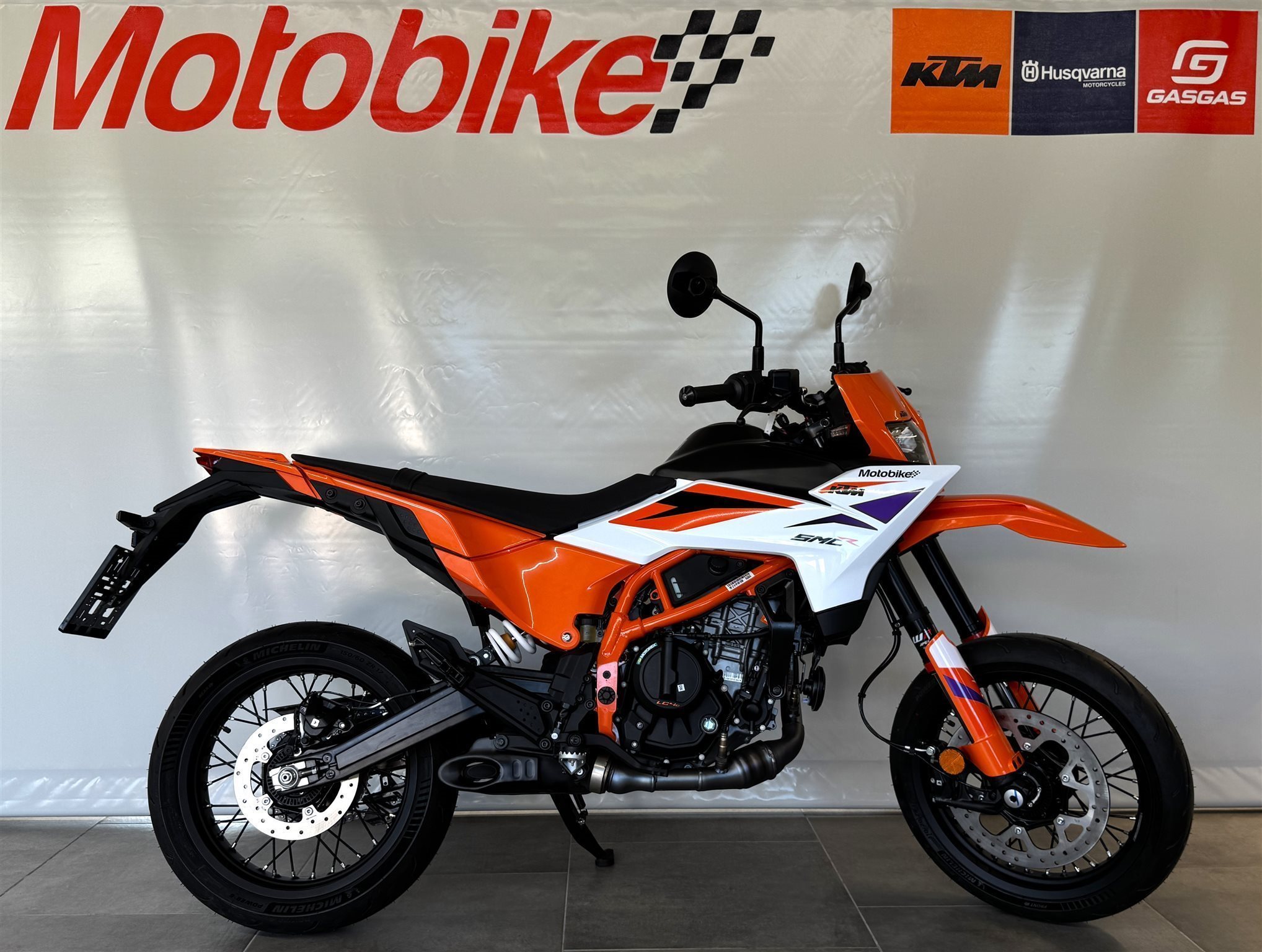 KTM 390 SMC R