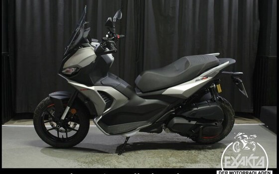 Gebrauchtmotorrad Aprilia SR GT 400 - Bild 2