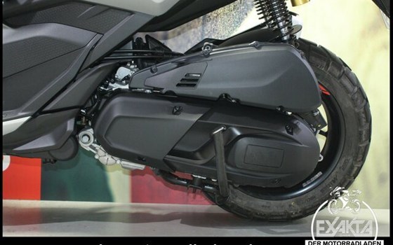 Gebrauchtmotorrad Aprilia SR GT 400 - Bild 20