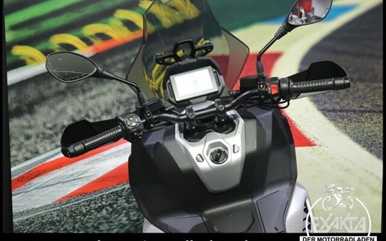 Gebrauchtmotorrad Aprilia SR GT 400 - Bild 9