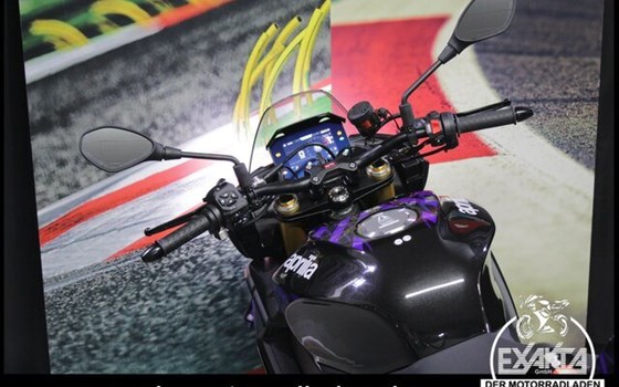 Gebrauchtmotorrad Aprilia Tuono V4 1100 Factory - Bild 11