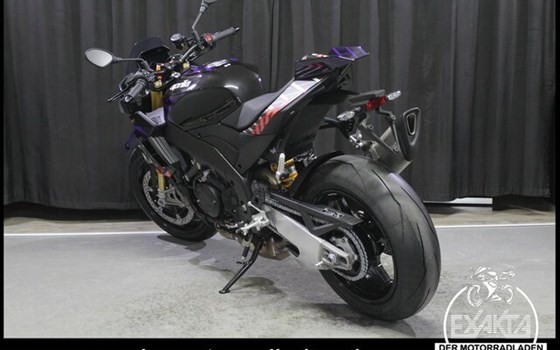 Gebrauchtmotorrad Aprilia Tuono V4 1100 Factory - Bild 3