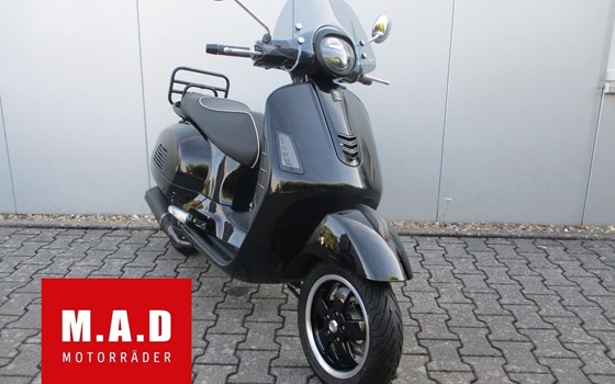 Gebrauchtmotorrad Vespa GTS 125 ie Super - Bild 1