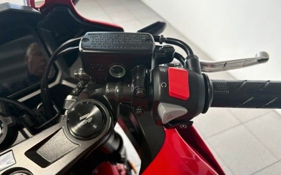 Gebrauchtmotorrad Honda CBR500R - Bild 8