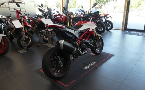 Gebrauchtmotorrad Ducati Hypermotard 1100 Evo SP - Bild 7